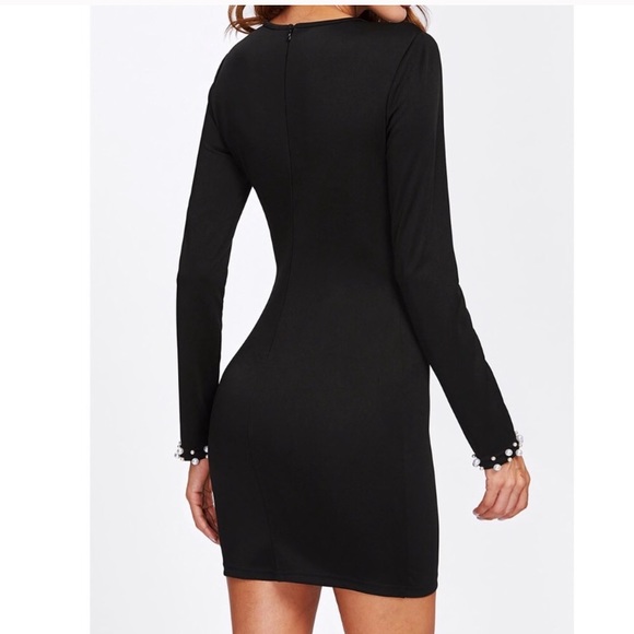 Black Long Sleeve Dress w/Pearl Accent - Picture 4 of 5